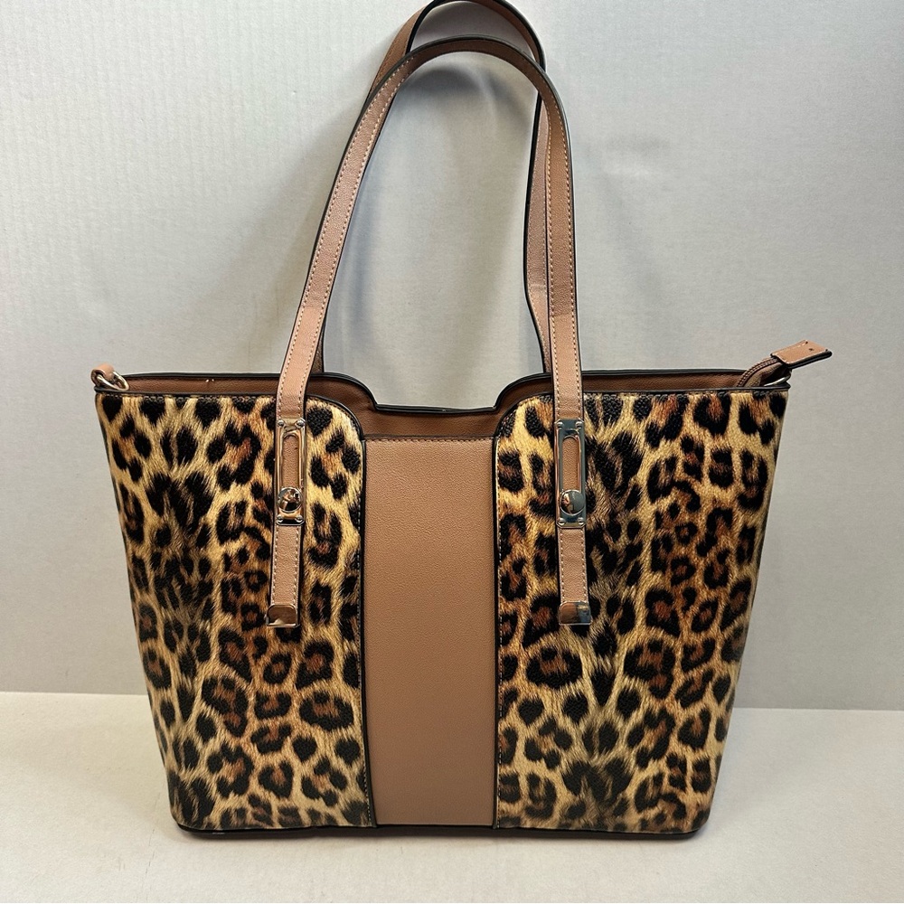 LA TERRE Fashion Handbag Vegan Leather Leopard Print Tote